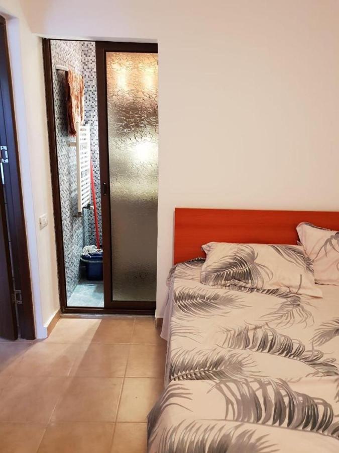 Apartament 2 Camere Tomis Nord 康斯坦察 外观 照片